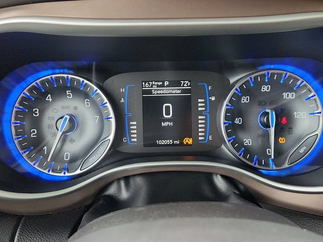 Used 2022 Chrysler Voyager LX FWD image 40