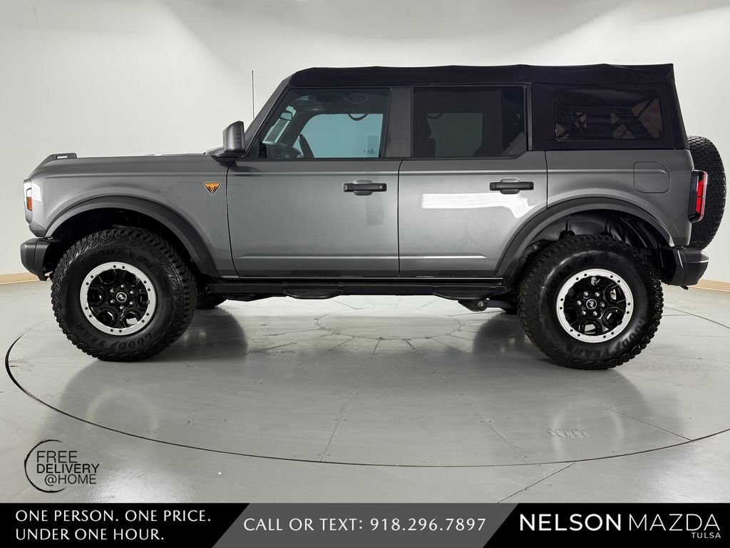 Used 2022 Ford Bronco Badlands w/ Sasquatch Package AWD/4WD image 9