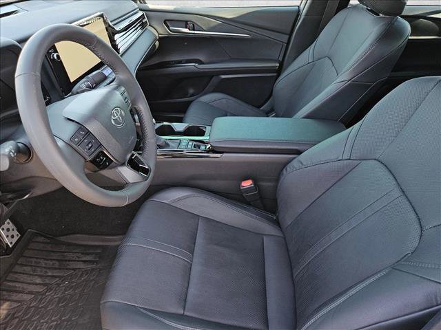 Used 2025 Toyota Camry XSE image 15