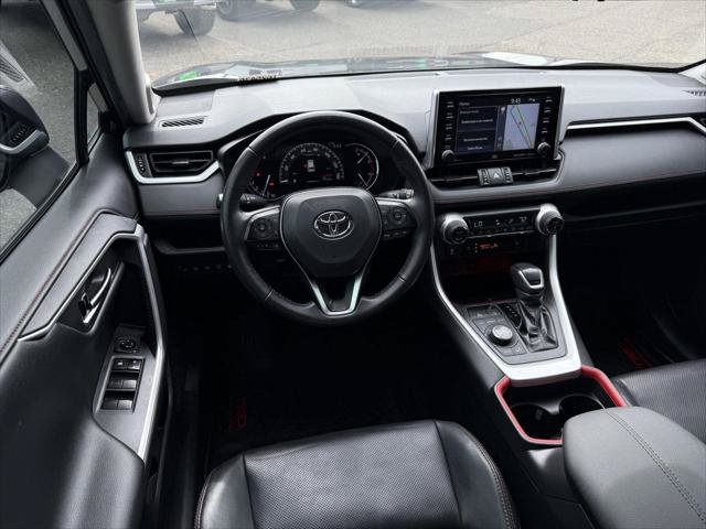 Certified 2020 Toyota RAV4 TRD Off-Road AWD/4WD image 16