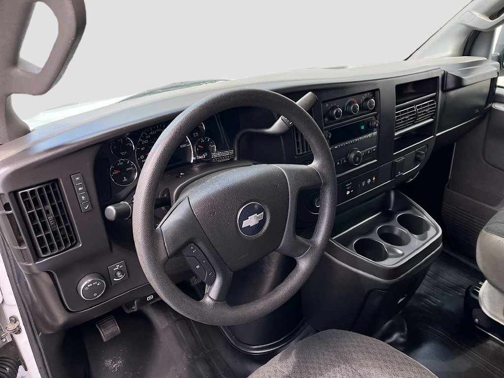 Used 2023 Chevrolet Express 2500 w/ Driver Convenience Package RWD image 9