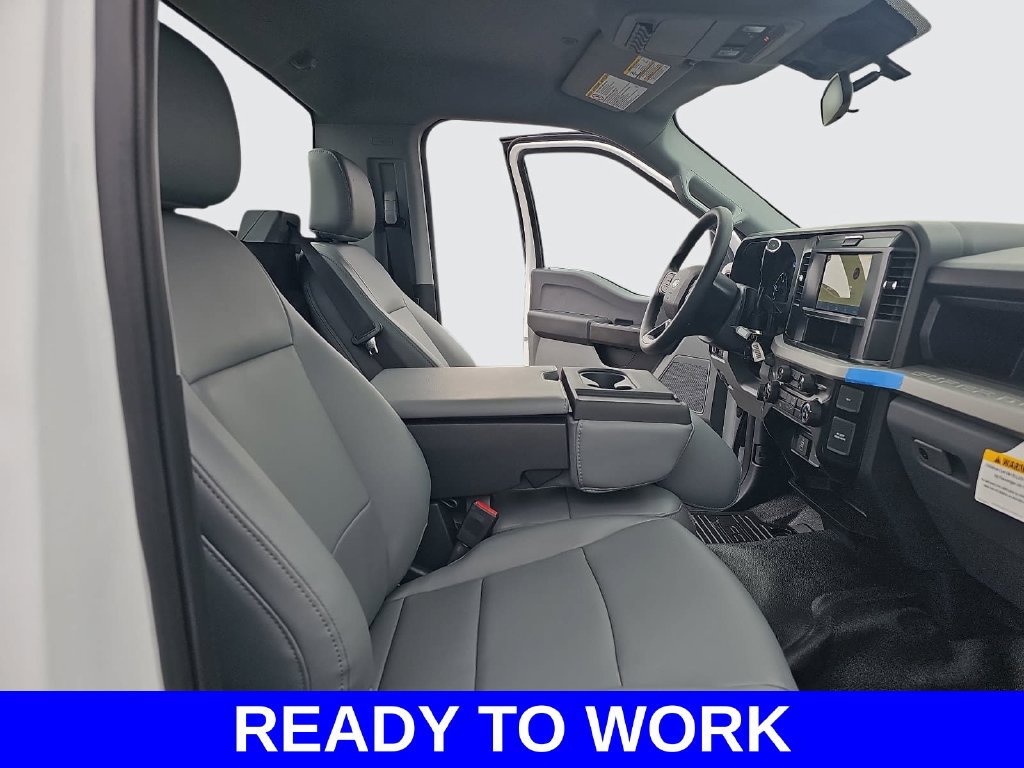 New 2027 Ford F550 4x4 Regular Cab Super Duty image 10
