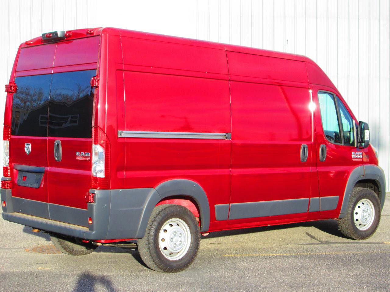 Used 2018 RAM ProMaster 1500 FWD image 3