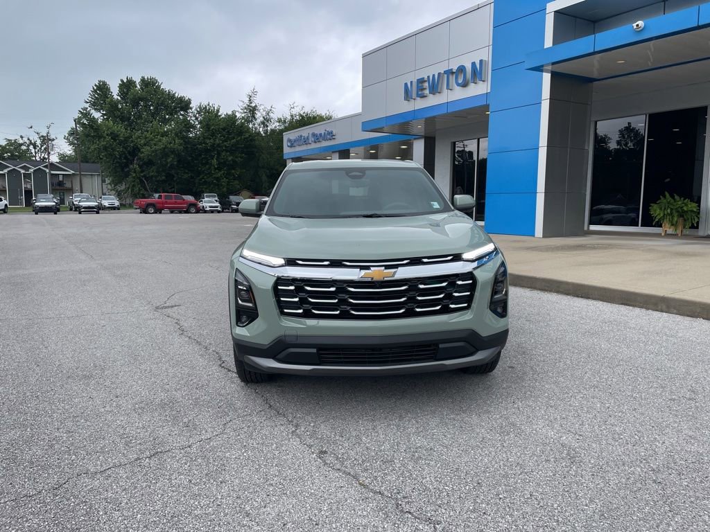 New 2026 Chevrolet Equinox LT w/ Safety and Technology Package image 3
