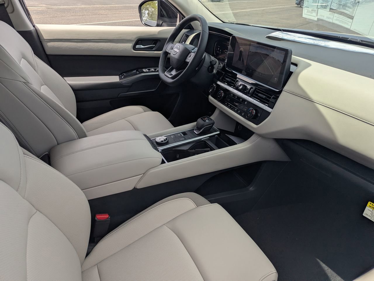 New 2026 Nissan Pathfinder SL AWD/4WD image 30
