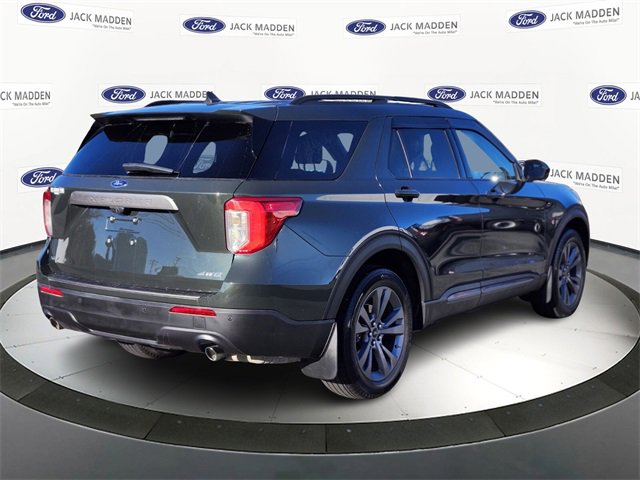 Certified 2022 Ford Explorer XLT w/ Equipment Group 202A image 5