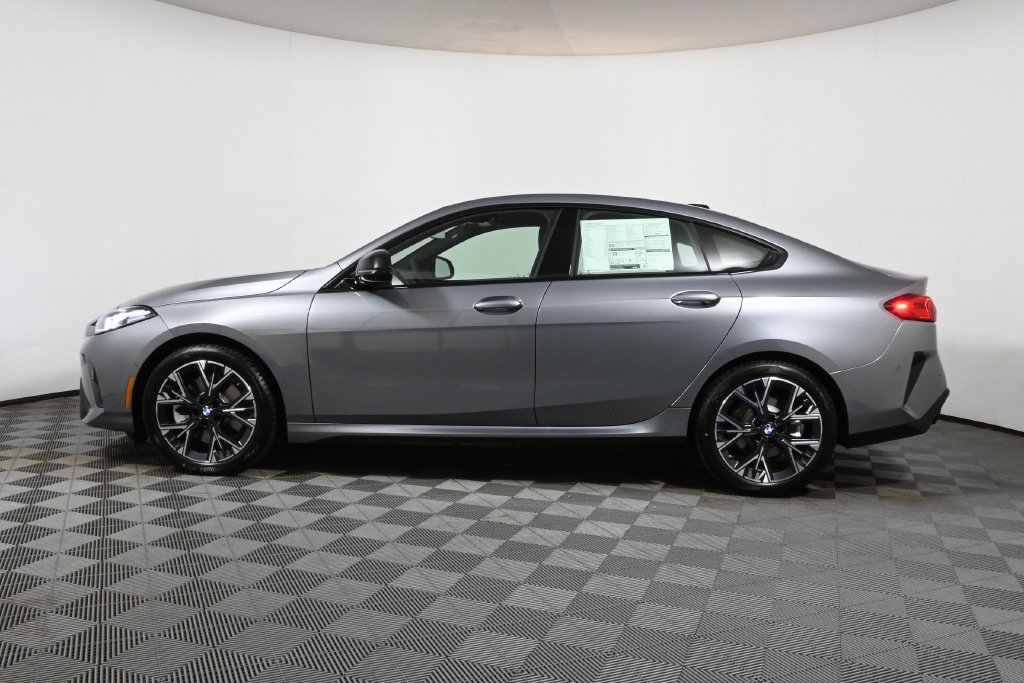 Used 2026 BMW 228i xDrive w/ Technology Package AWD/4WD image 2