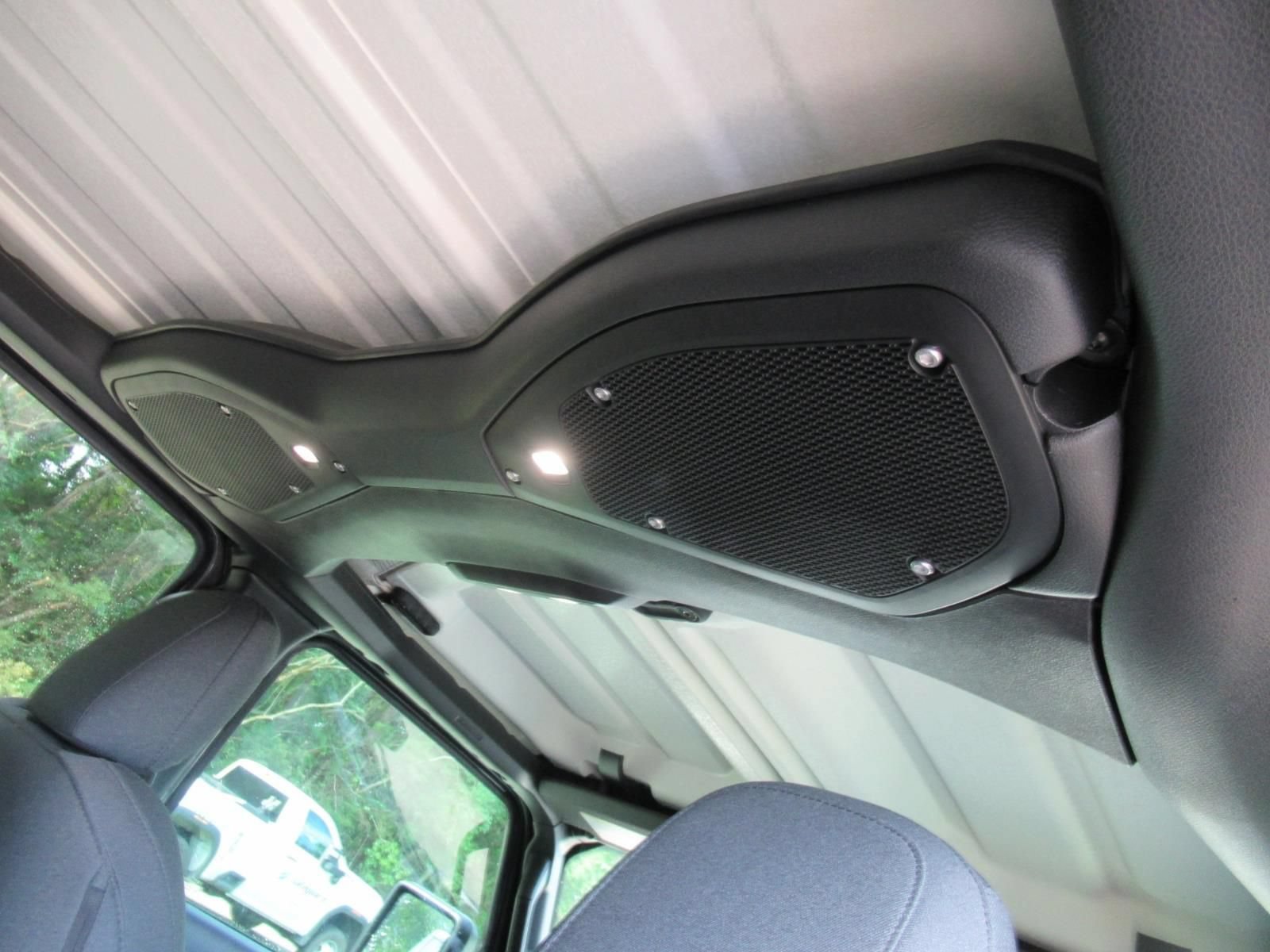 Used 2024 Jeep Wrangler Unlimited Sport AWD/4WD image 16