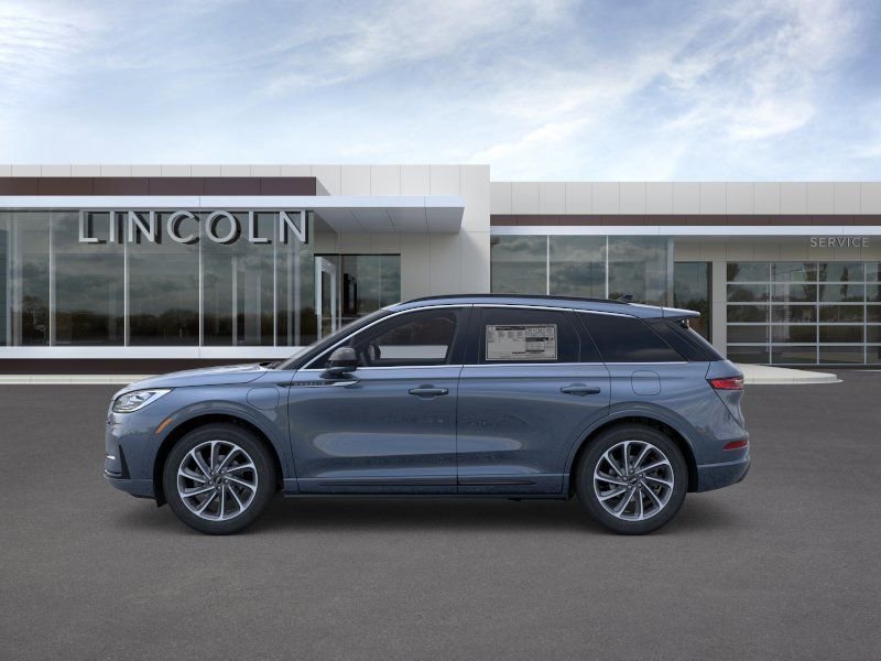 New 2025 Lincoln Corsair Grand Touring w/ Towing Package AWD/4WD image 3
