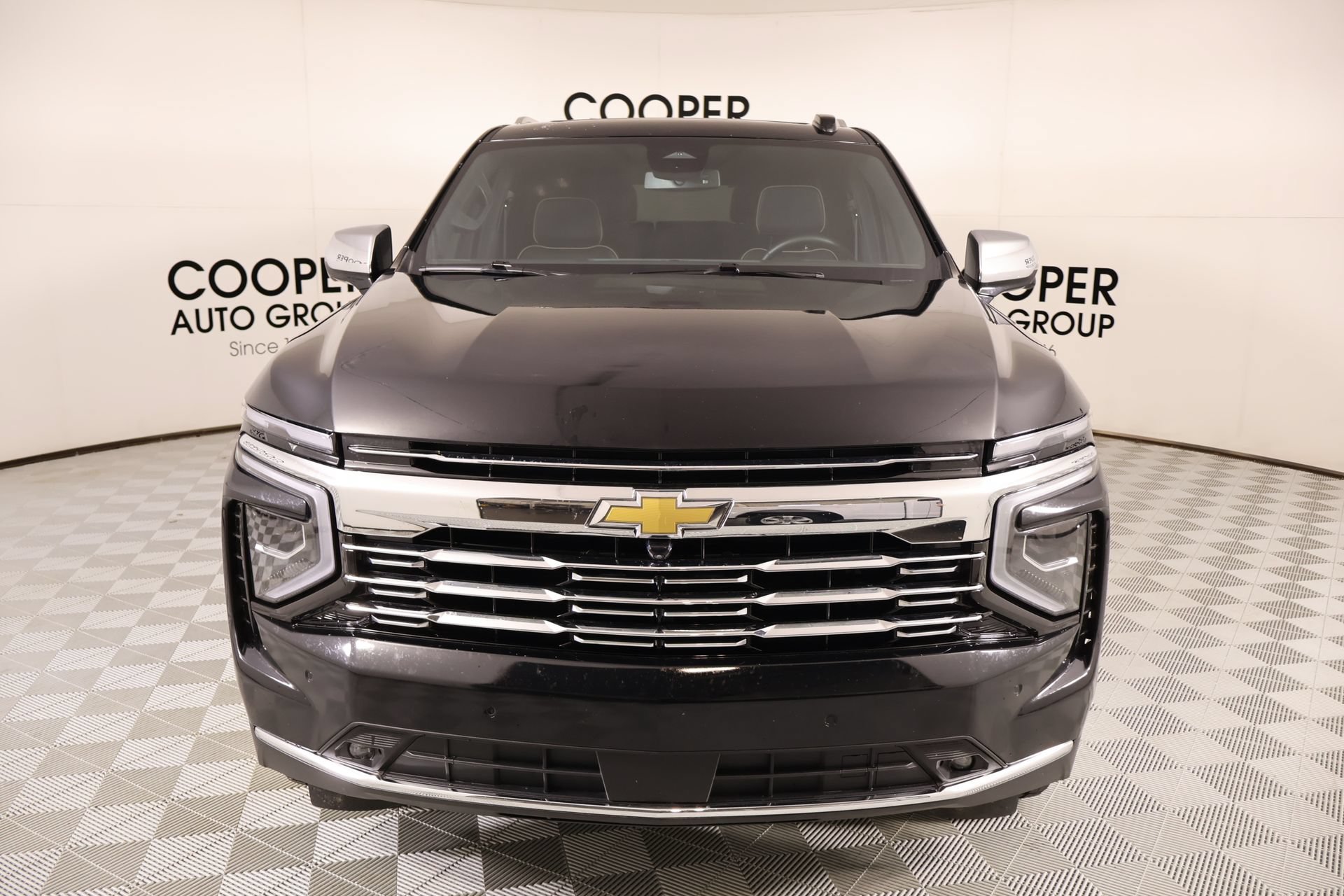 Used 2025 Chevrolet Tahoe Premier w/ Sun And Tow Package AWD/4WD image 9