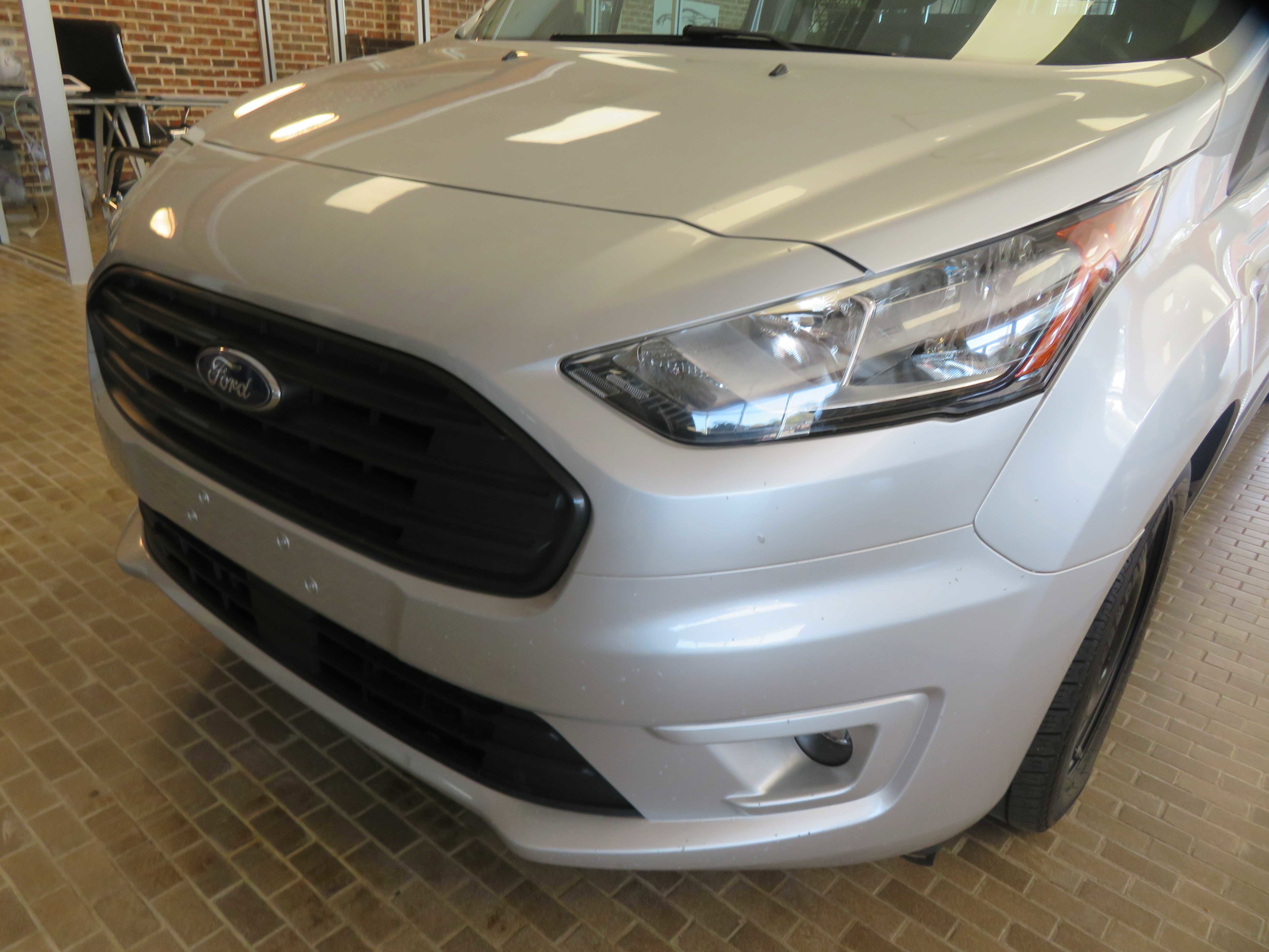 Used 2022 Ford Transit Connect XLT image 62