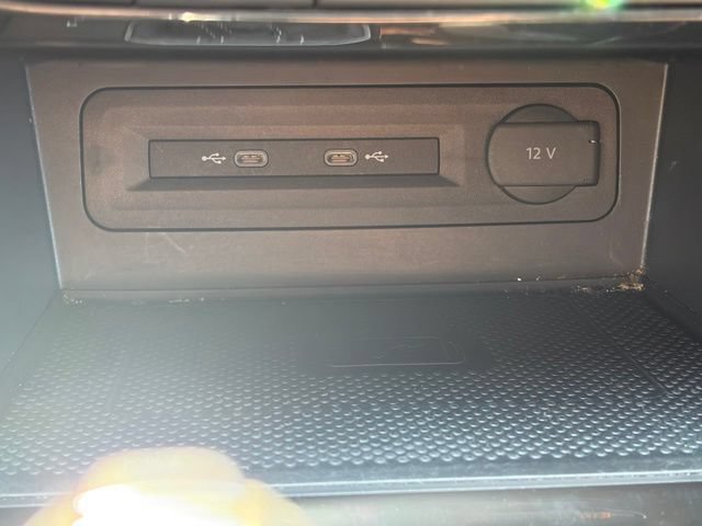 Used 2021 Volkswagen Atlas SEL Premium AWD/4WD image 18