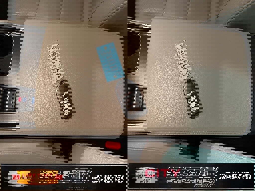 Used 2019 Honda Accord Touring image 43