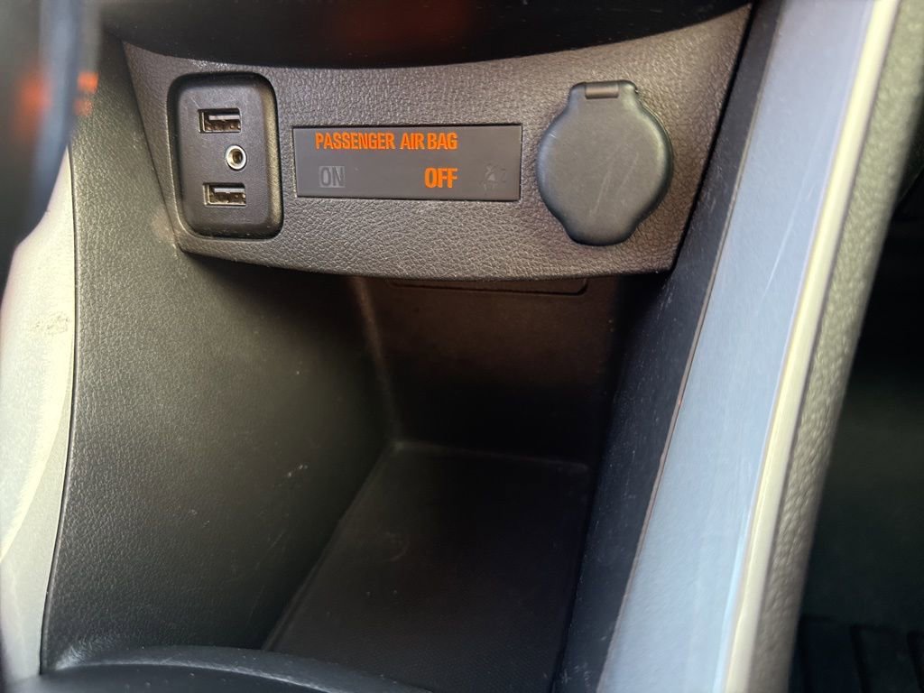 Used 2022 Chevrolet Trax LS w/ Tint and Cruise Package image 26