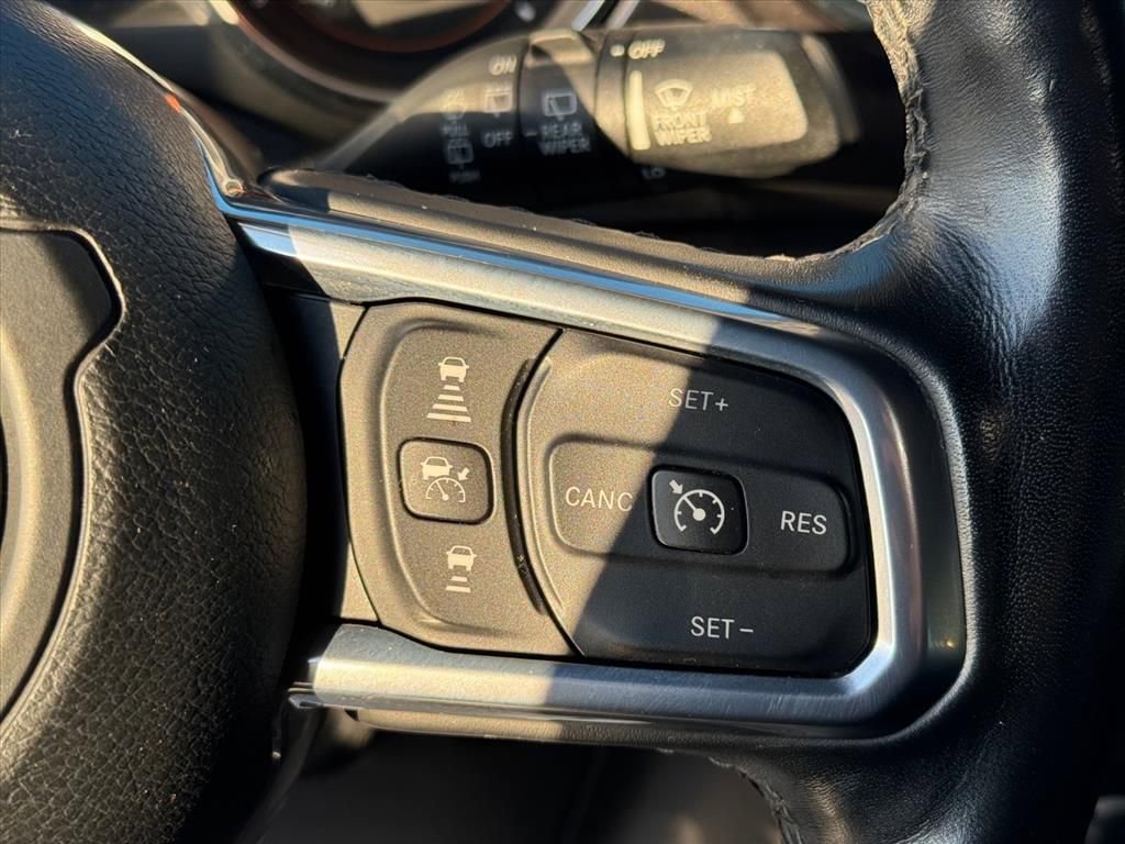 Used 2021 Jeep Wrangler Unlimited Sahara image 16