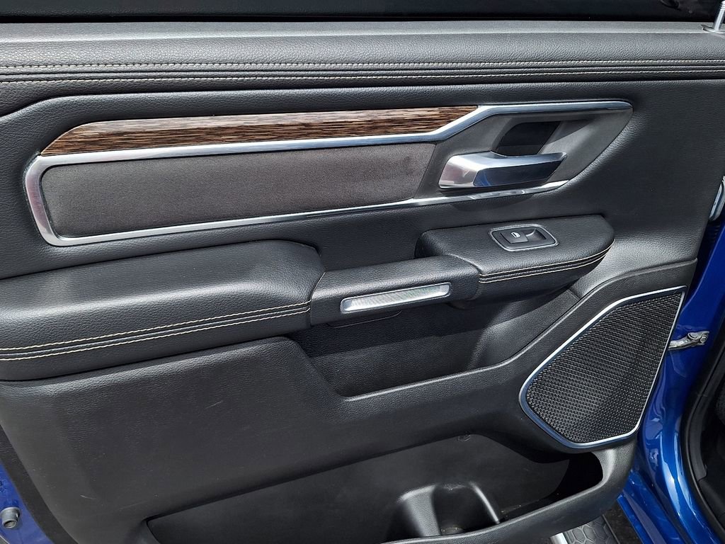 Used 2019 RAM 1500 Laramie image 13