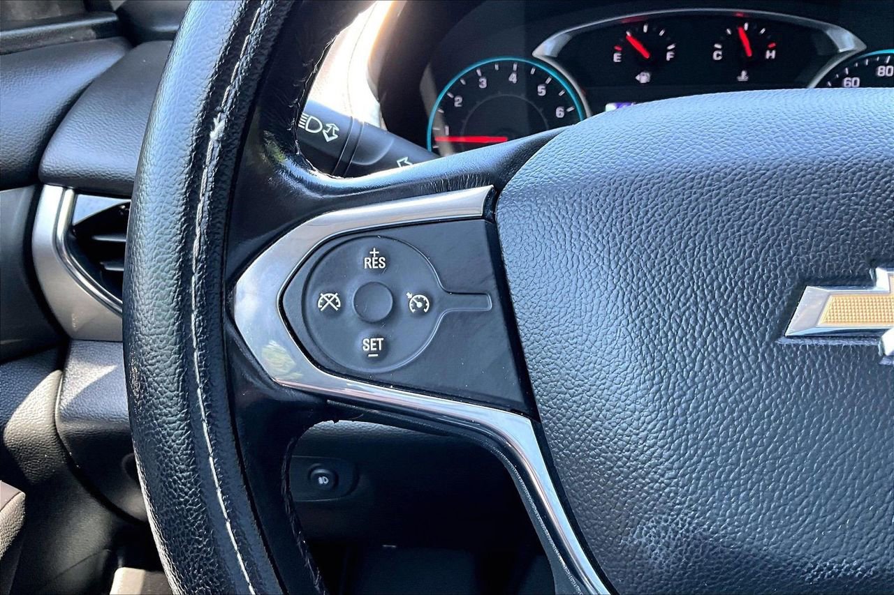 Used 2018 Chevrolet Traverse LT FWD image 28