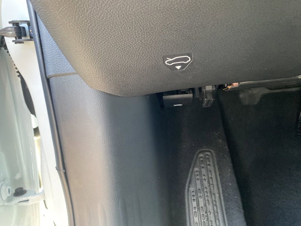 New 2026 Jeep Compass Latitude image 20