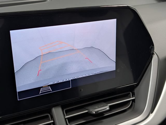 New 2026 Chevrolet Trax RS w/ Sunroof Package FWD image 22