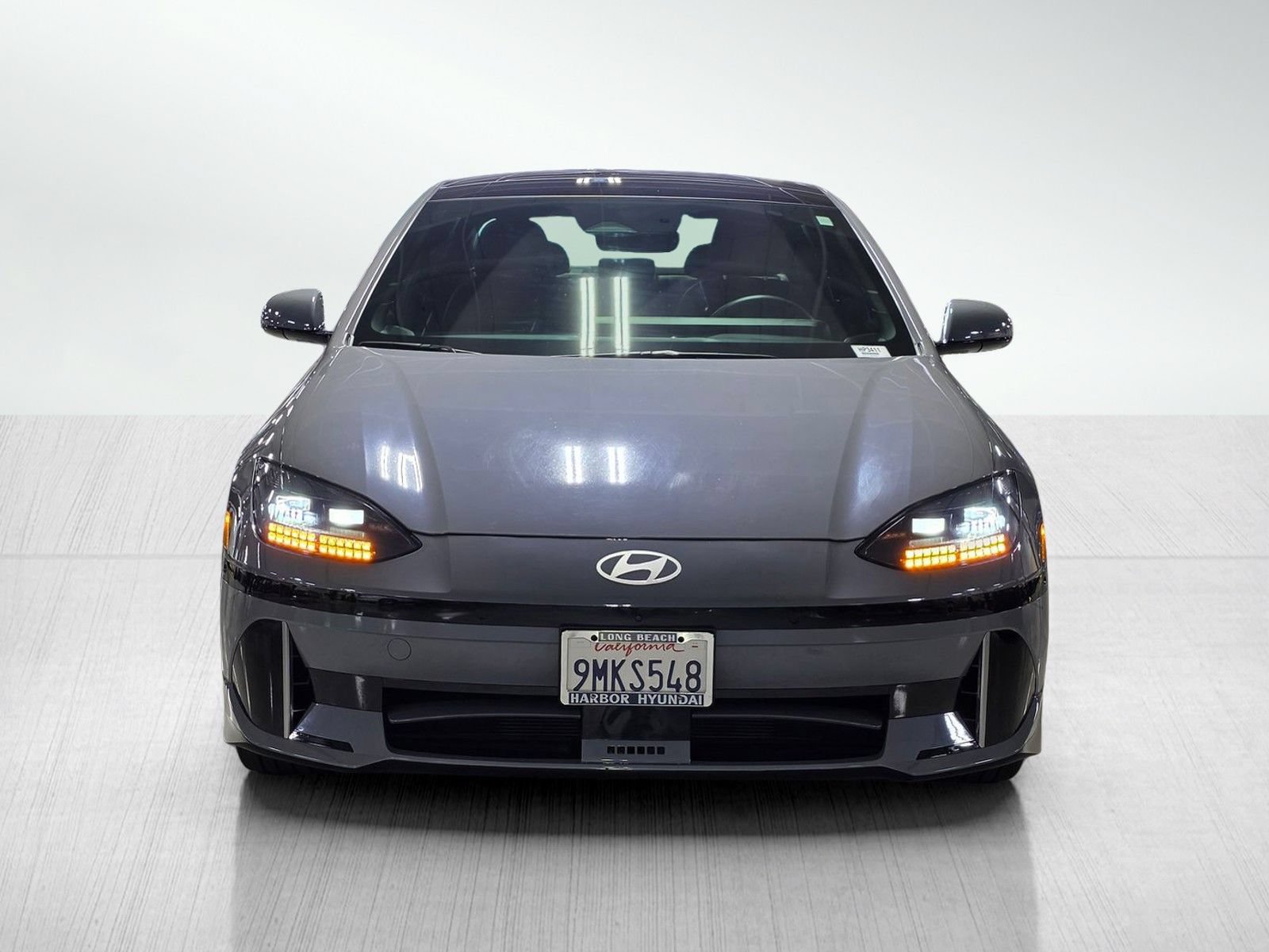 Used 2024 Hyundai Ioniq 6 Limited RWD image 2