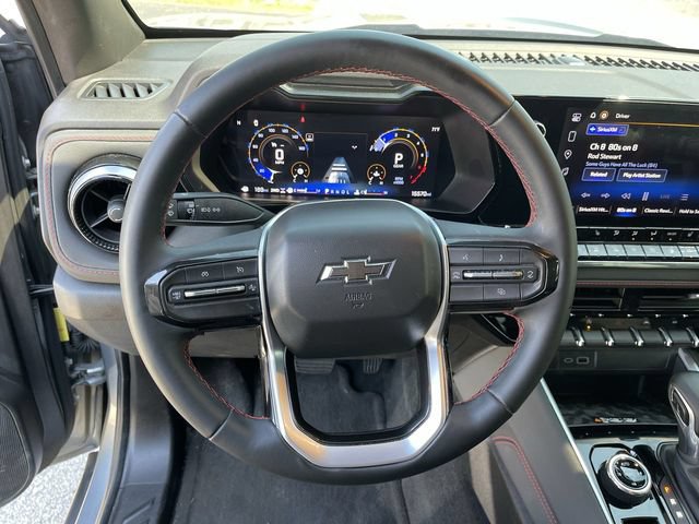 Used 2024 Chevrolet Colorado Z71 w/ Z71 Convenience Package 2 AWD/4WD image 14