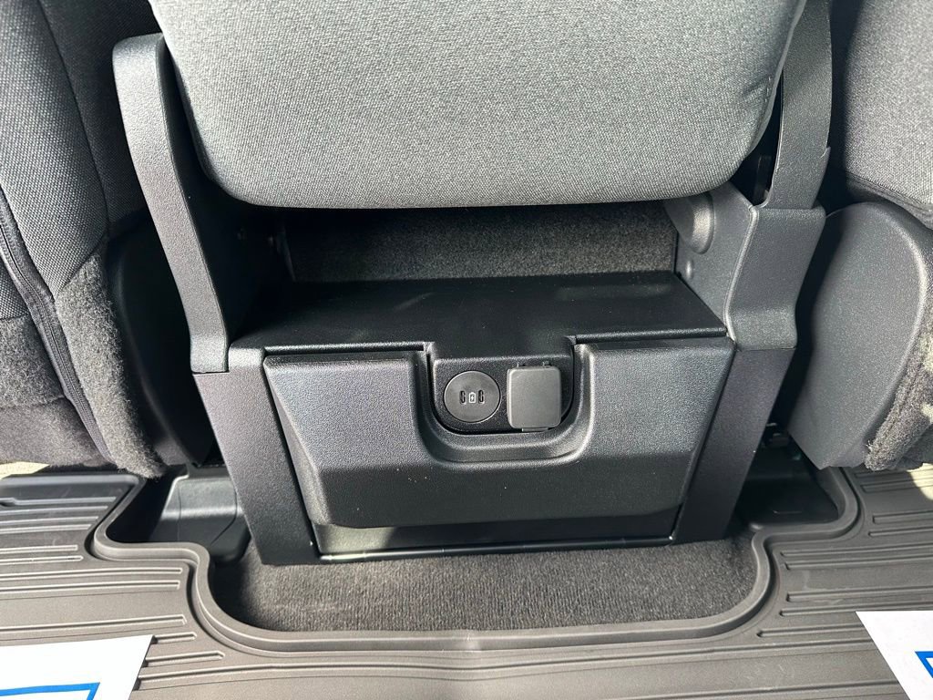 New 2026 Ford F350 XLT w/ XLT Premium Package image 13