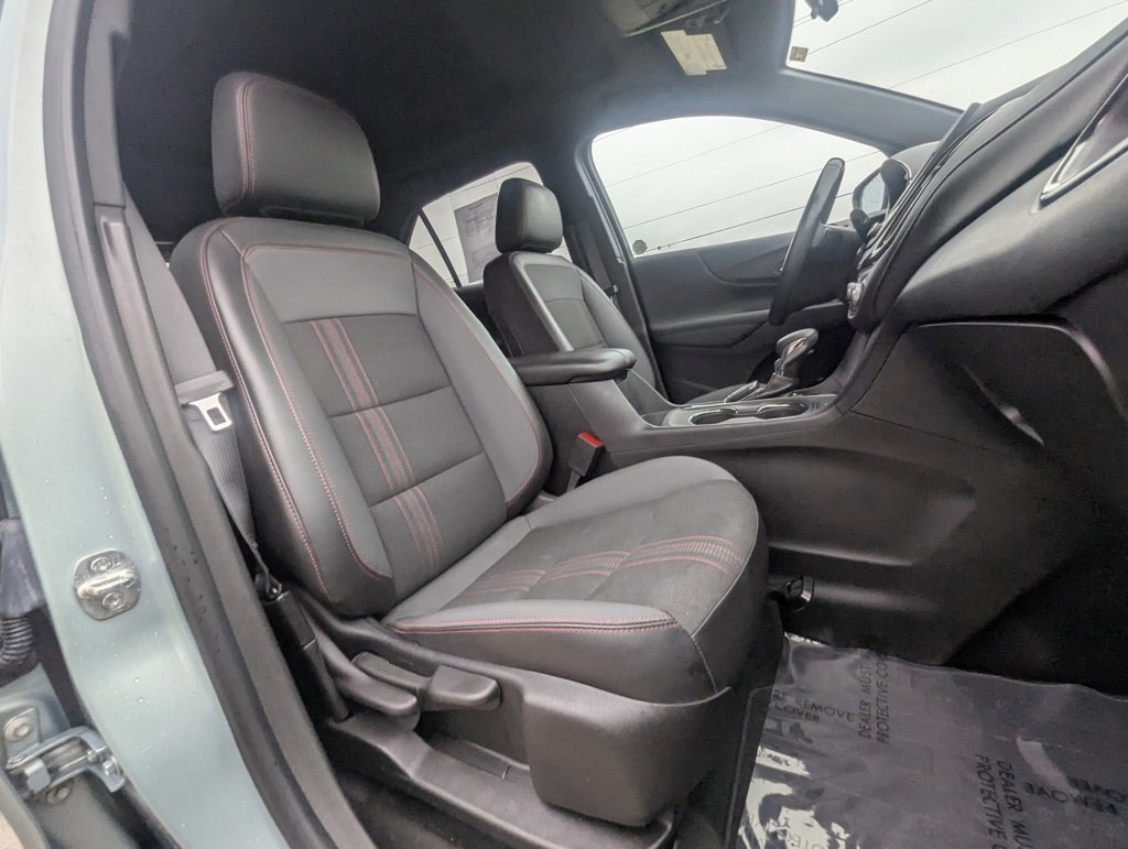 Used 2022 Chevrolet Equinox RS image 27