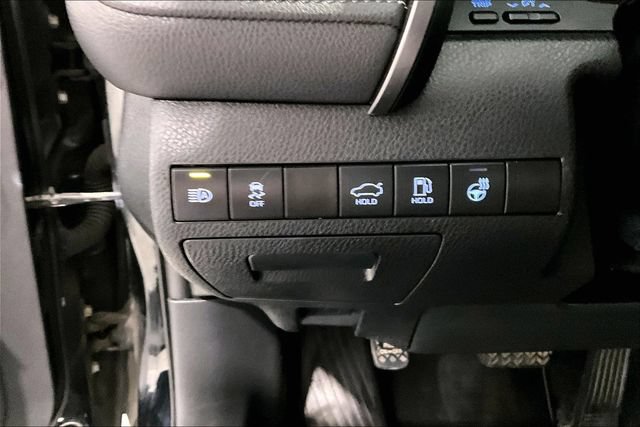 Used 2022 Toyota Camry SE FWD image 42