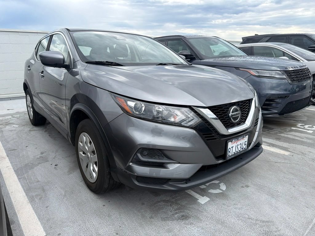 Used 2020 Nissan Rogue Sport S FWD image 2