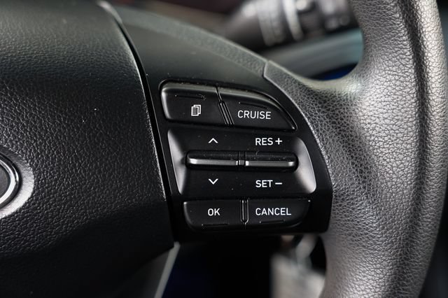 Used 2020 Hyundai Veloster 2.0 FWD image 27