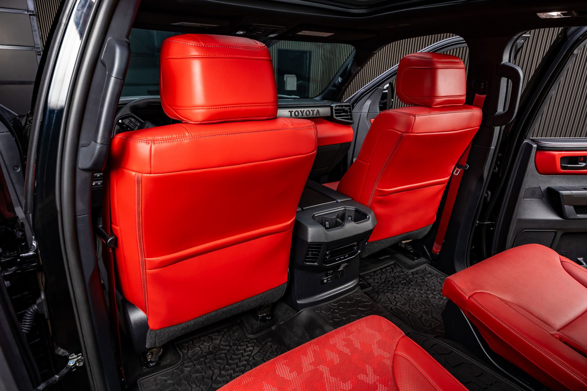 Used 2024 Toyota Sequoia TRD Pro image 33