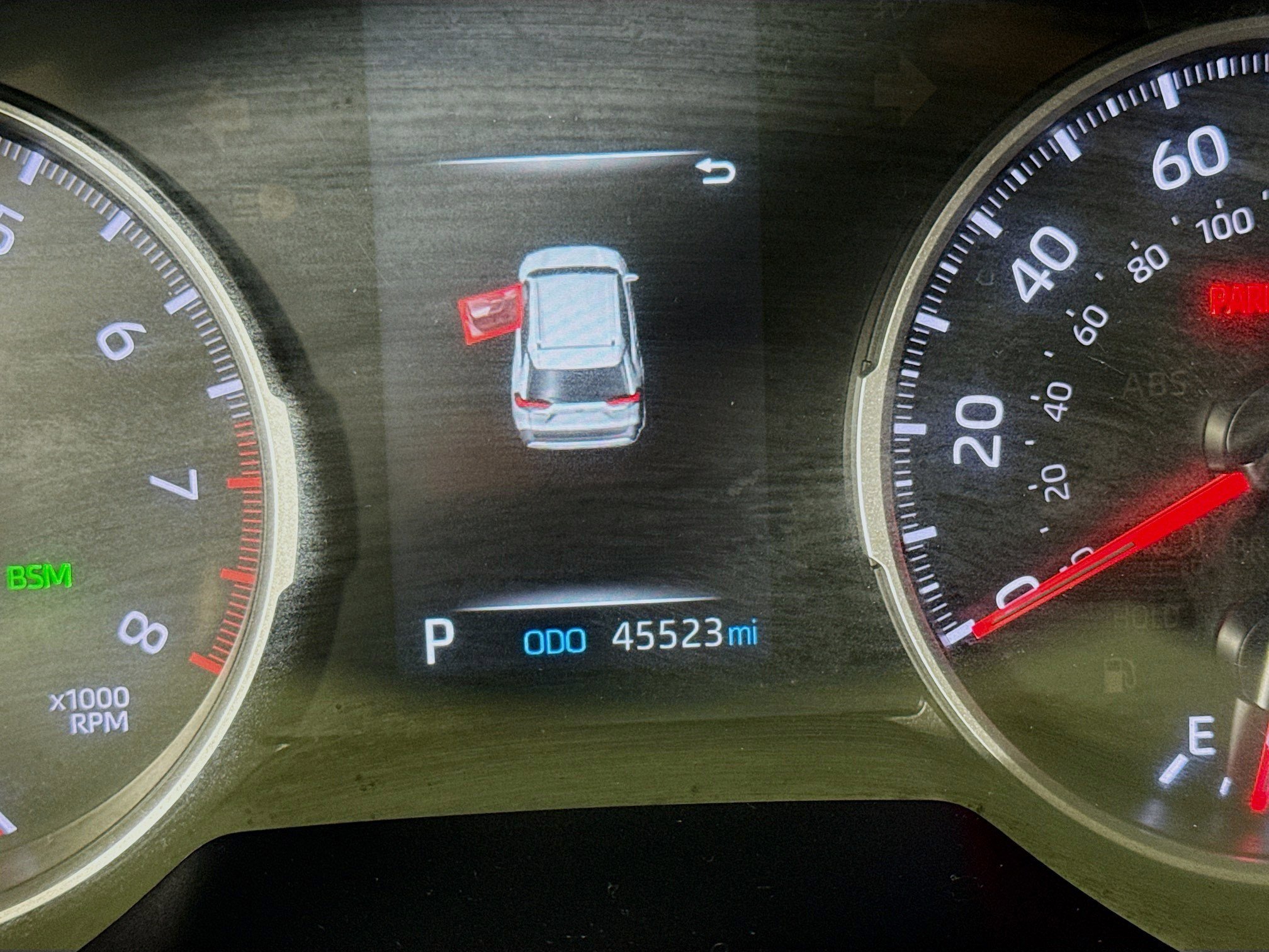 Used 2021 Toyota RAV4 XLE w/ Convenience Package image 16