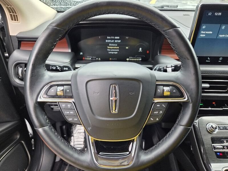 Used 2023 Lincoln Nautilus Reserve FWD image 31