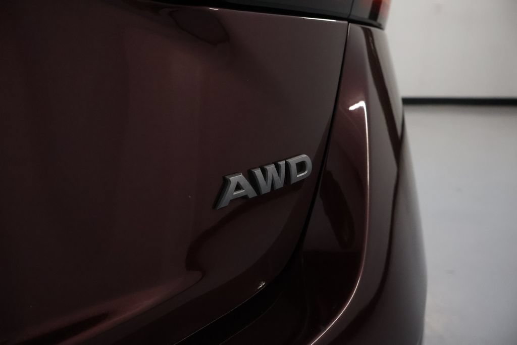 Used 2025 Nissan Altima 2.5 SV AWD/4WD image 11