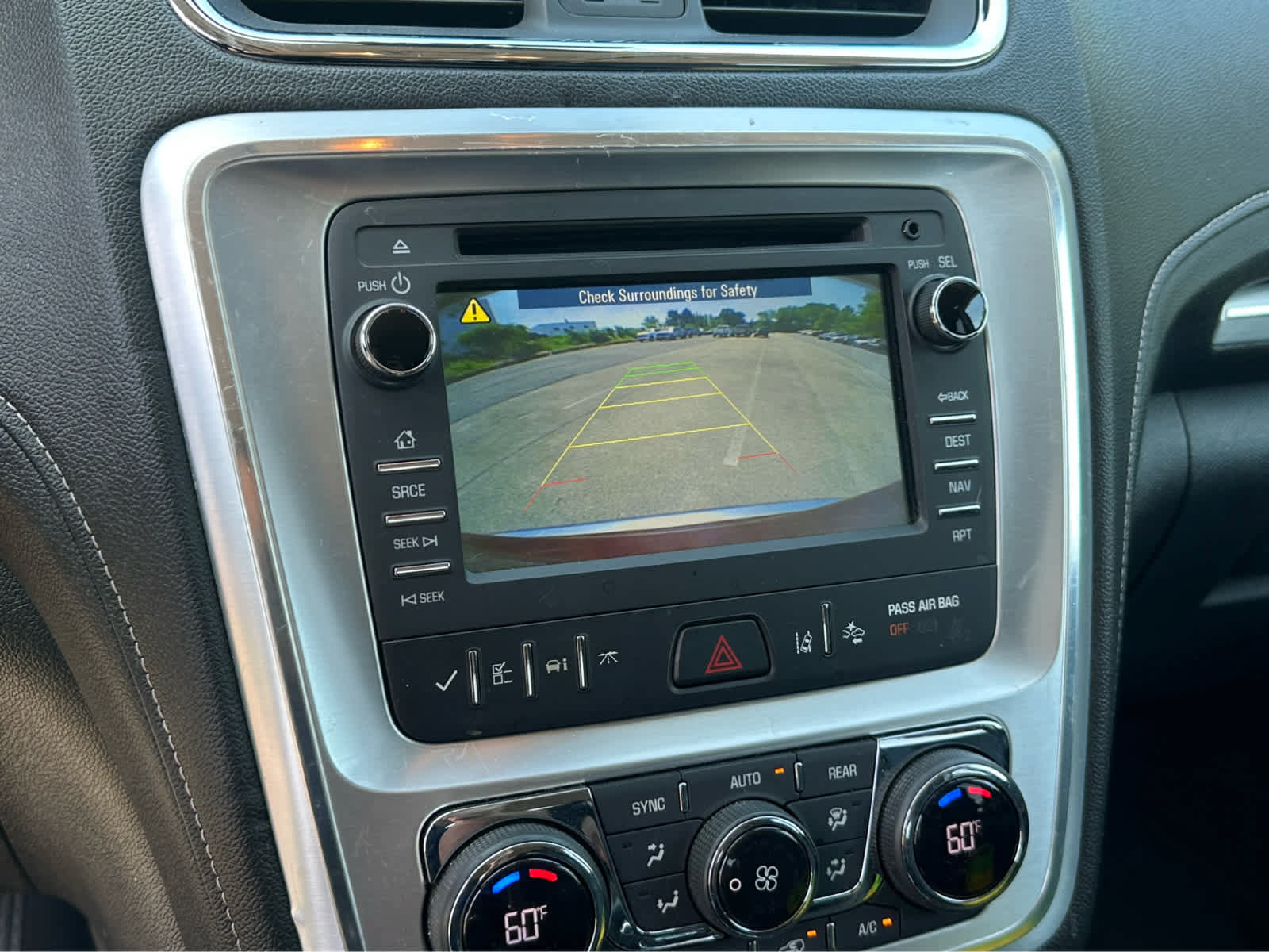 Used 2017 GMC Acadia Limited SLT AWD/4WD image 15