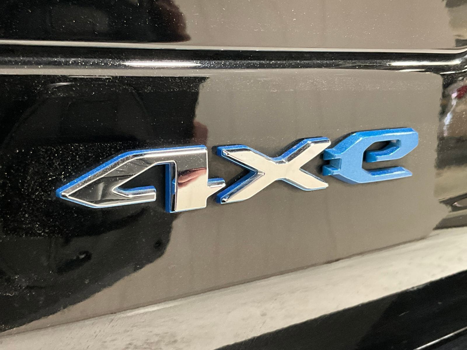 Used 2022 Jeep Grand Cherokee Limited 4xe w/ Luxury Tech Group II AWD/4WD image 11