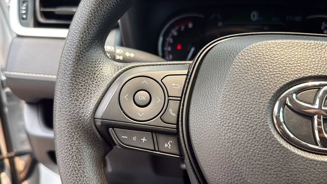 Used 2025 Toyota RAV4 LE FWD image 21