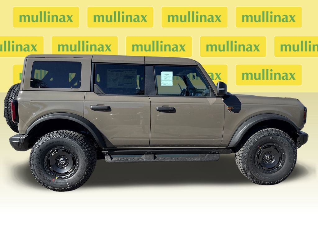 New 2025 Ford Bronco Badlands image 17