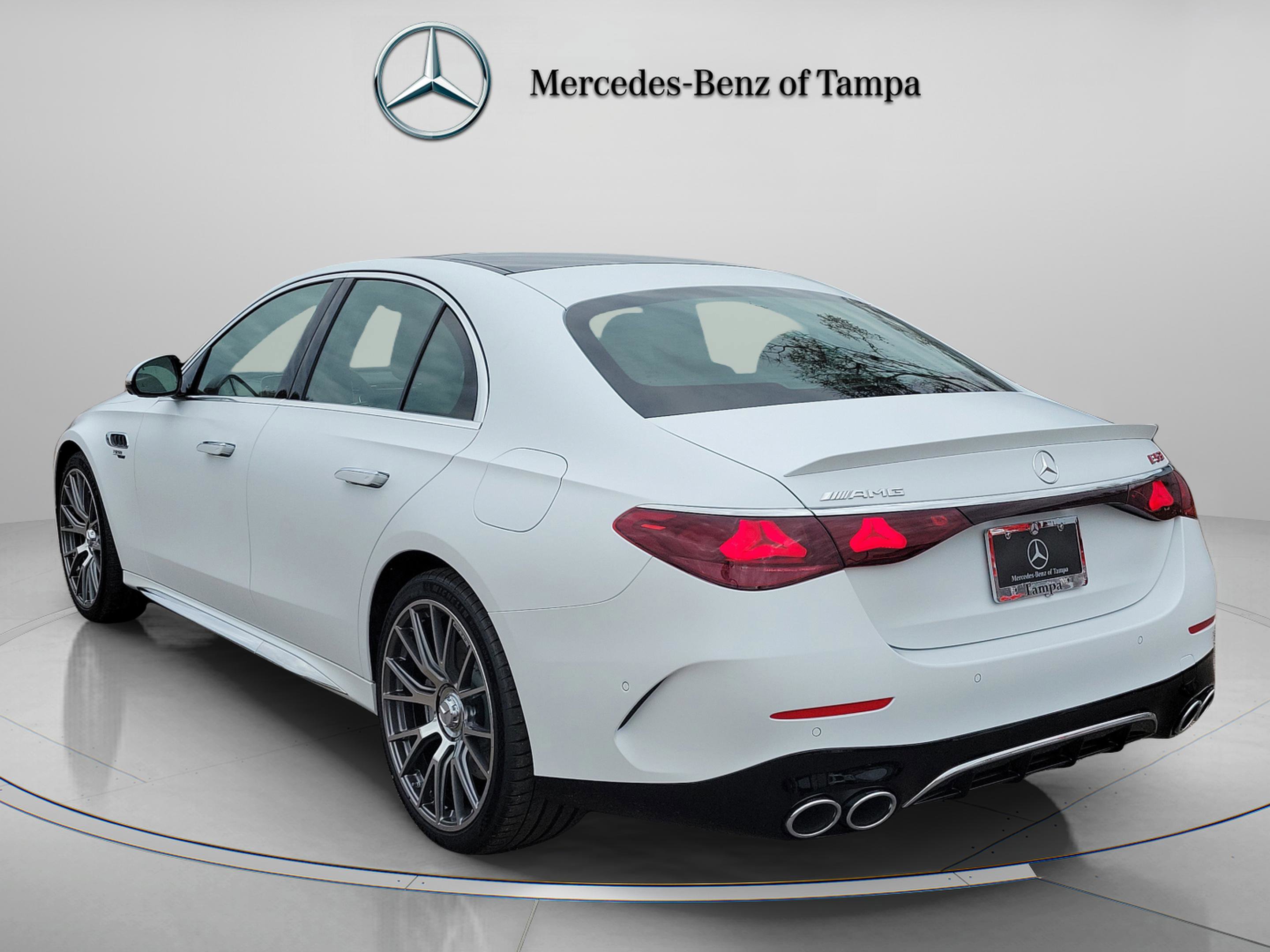 New 2026 Mercedes-Benz E 53 AMG e 4MATIC Sedan image 3