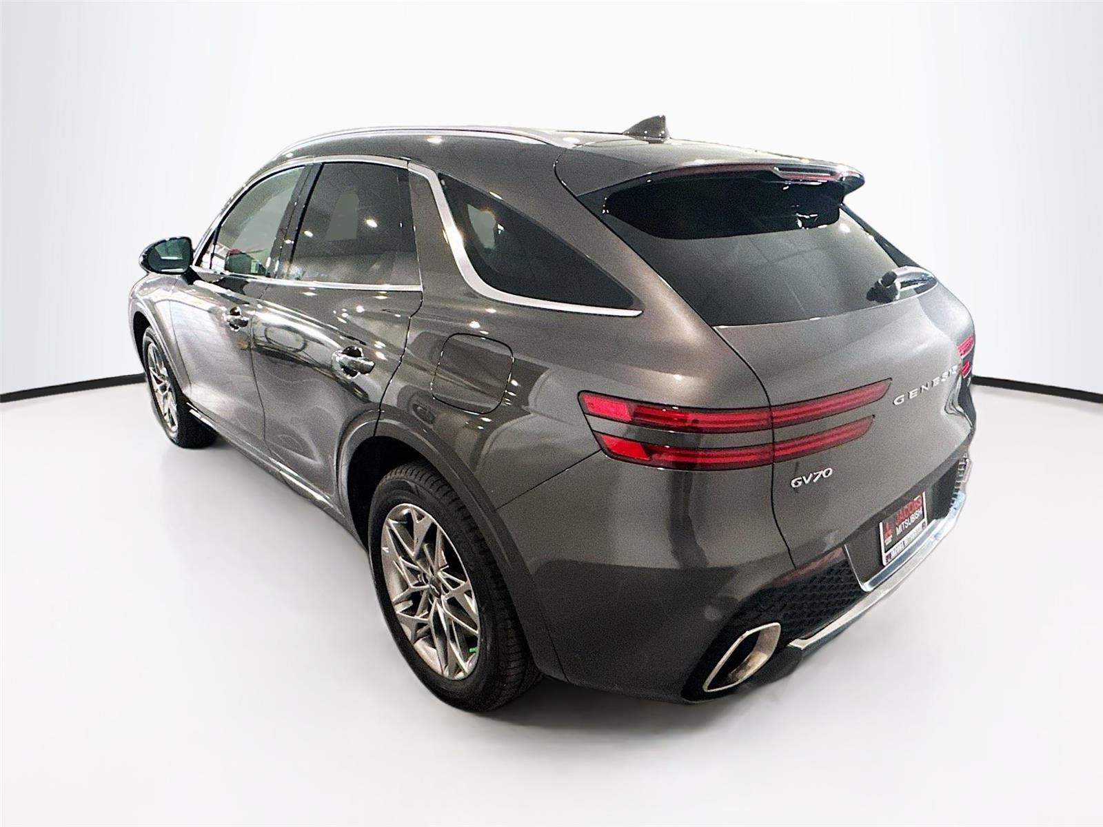 Used 2025 Genesis GV70 2.5T image 29
