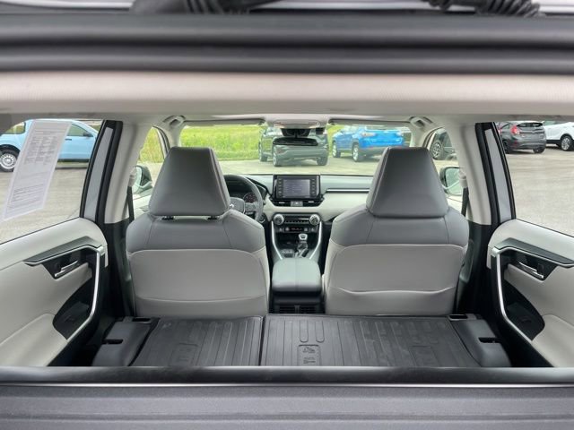 Used 2020 Toyota RAV4 XLE Premium AWD/4WD image 64