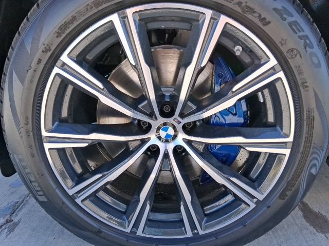 New 2026 BMW X5 xDrive40i w/ M Sport Package AWD/4WD image 21