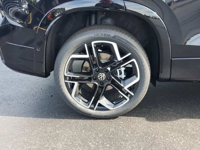 New 2026 Volkswagen Tiguan SEL R-Line AWD/4WD image 5