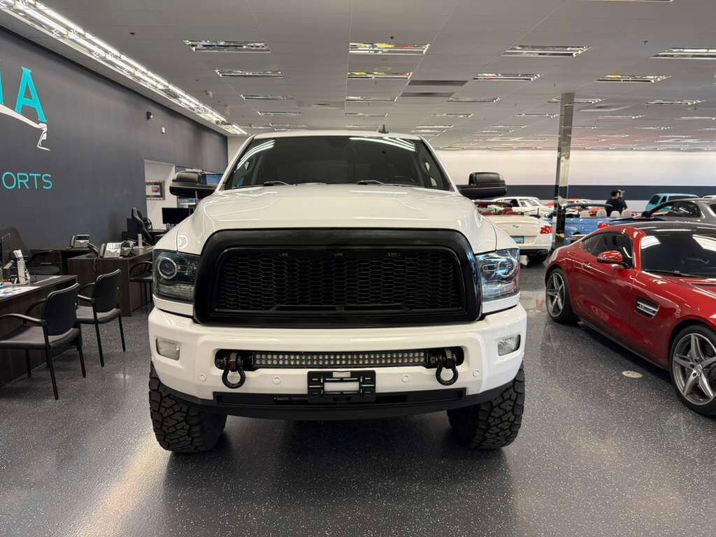 Used 2018 RAM 3500 Laramie w/ Sport Appearance Group AWD/4WD image 3