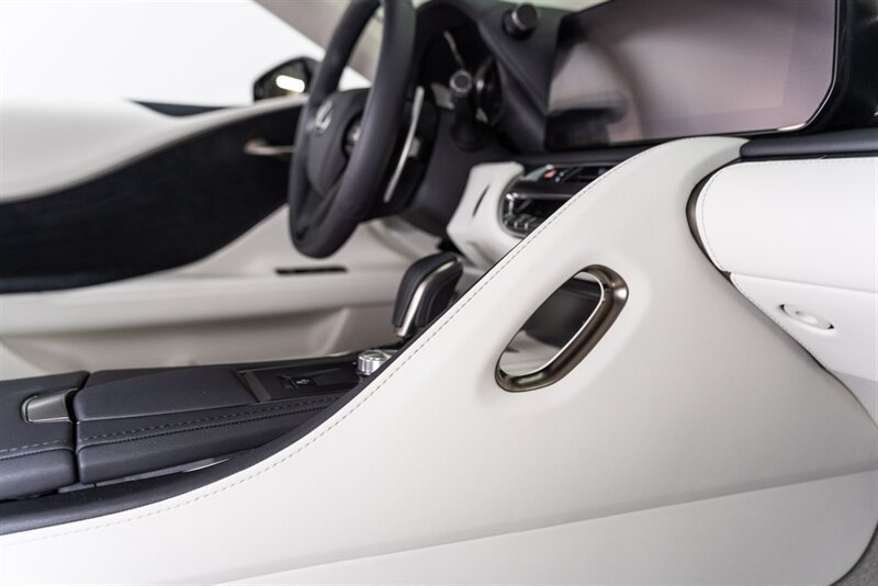 Used 2026 Lexus LC 500 Coupe w/ Inspiration Series RWD image 66