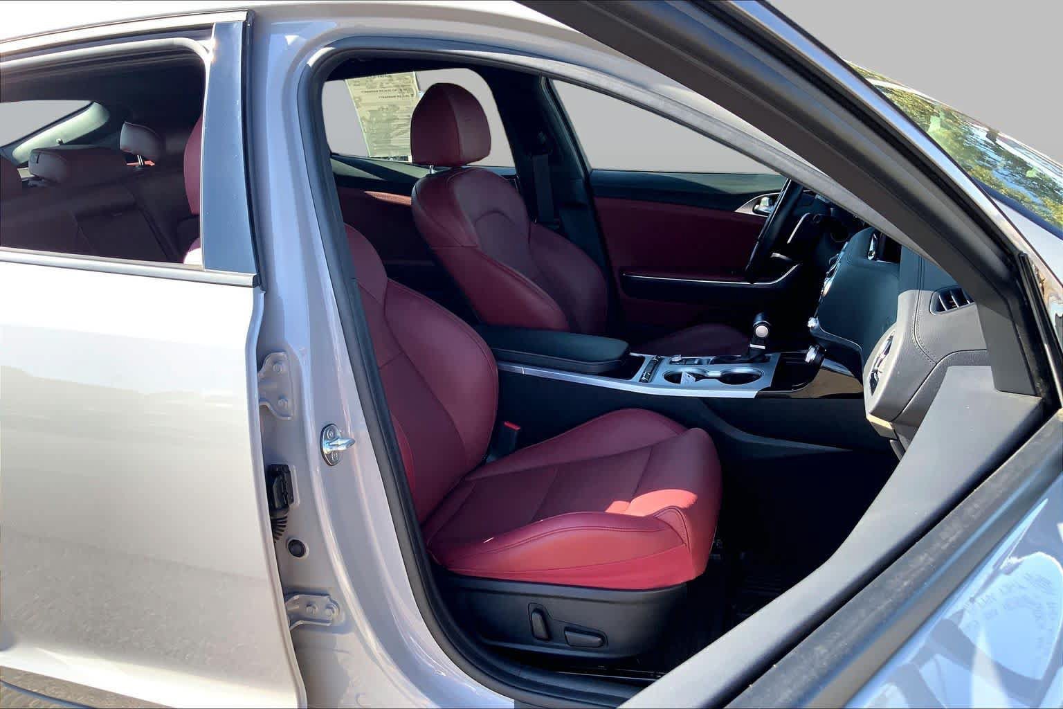 Used 2022 Kia Stinger GT1 w/ Red Interior Color Package RWD image 9