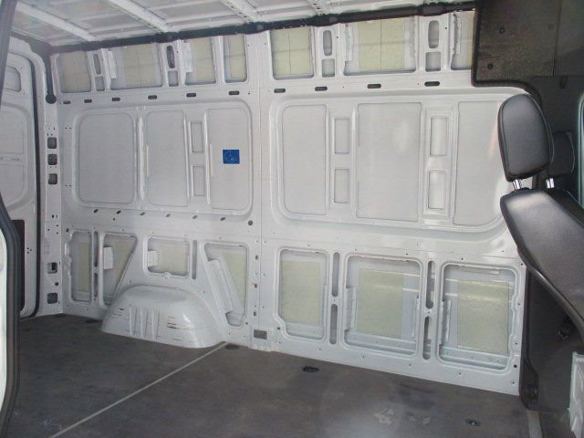 Used 2025 Mercedes-Benz Sprinter 2500 image 5