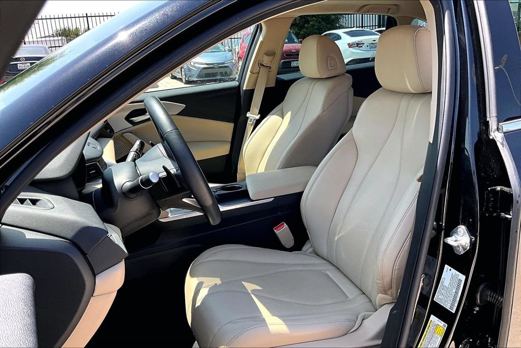 Used 2023 Acura TLX FWD image 29