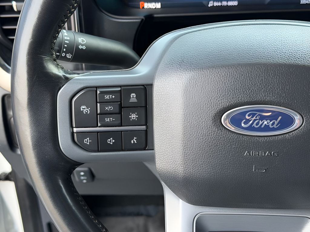 Used 2023 Ford F350 Lariat w/ Lariat Ultimate Package AWD/4WD image 38