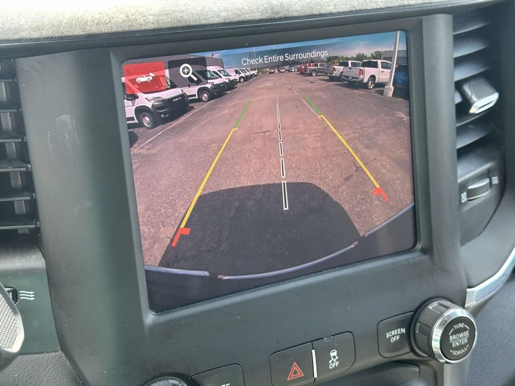 Used 2024 RAM 2500 Big Horn AWD/4WD image 30